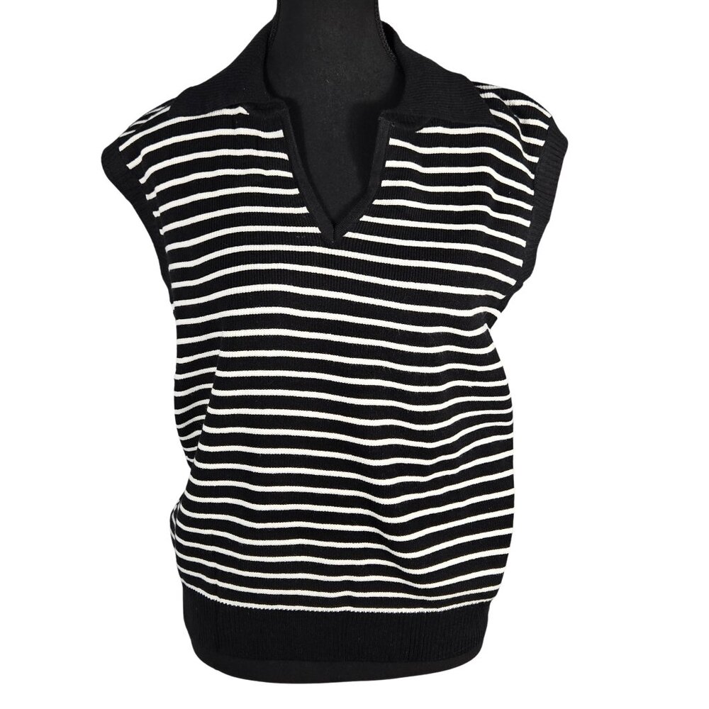 3/$25 NWOT | Black & White Striped Knit V-Neck Collared Sweater Vest | Small